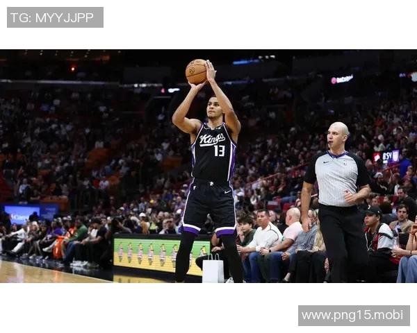 基根·穆雷复出后,是否能解决国王队的锋线困境? 基根·穆雷复出后,是否能解决国王队的锋线困境?